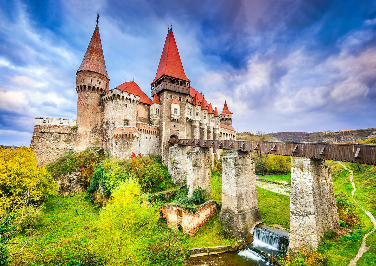1000 Pieces Jigsaw Puzzle - Corvin's Castle (1053)