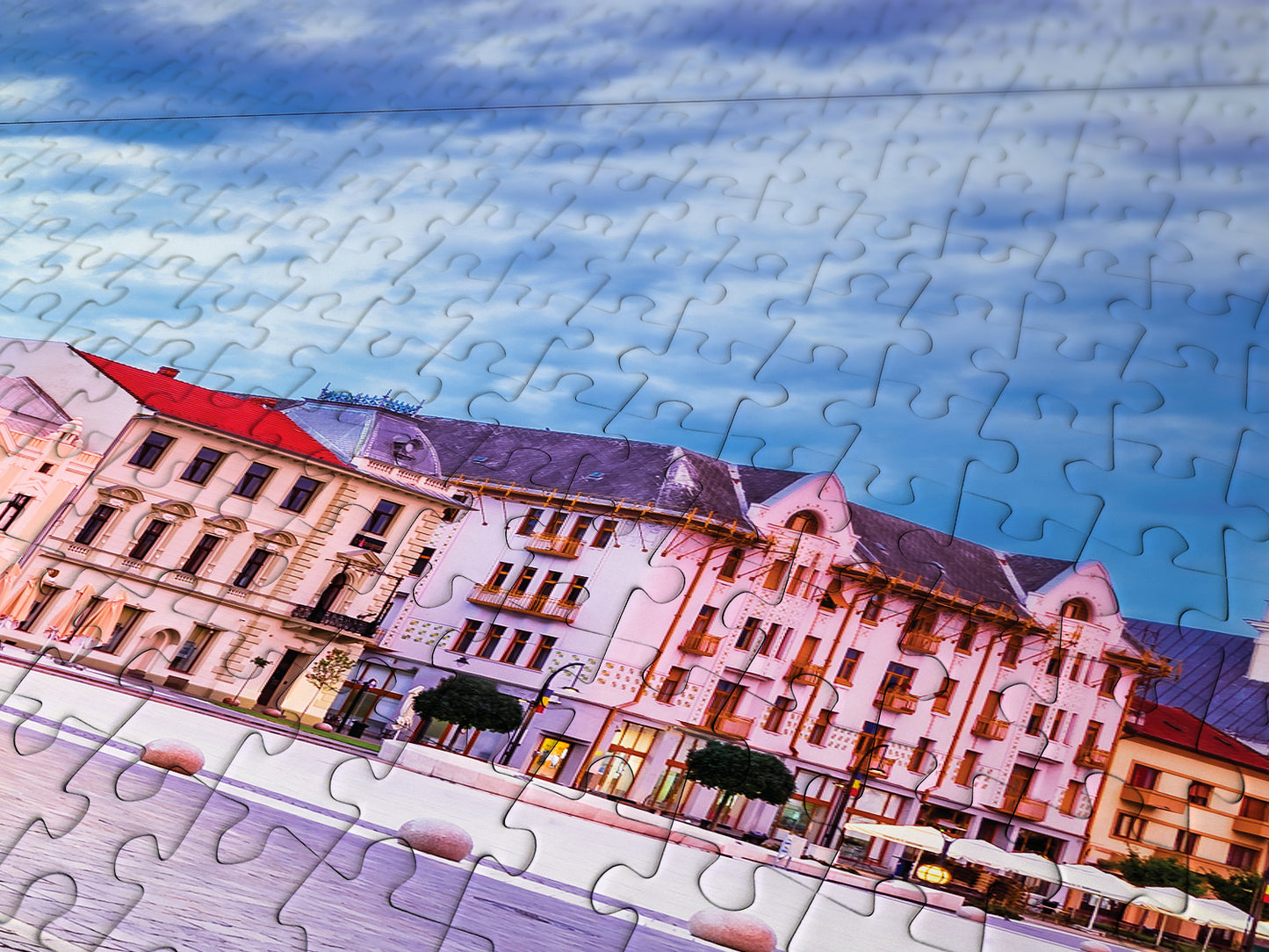 1000 Pieces Jigsaw Puzzle - The Union Square, Oradea (1038)