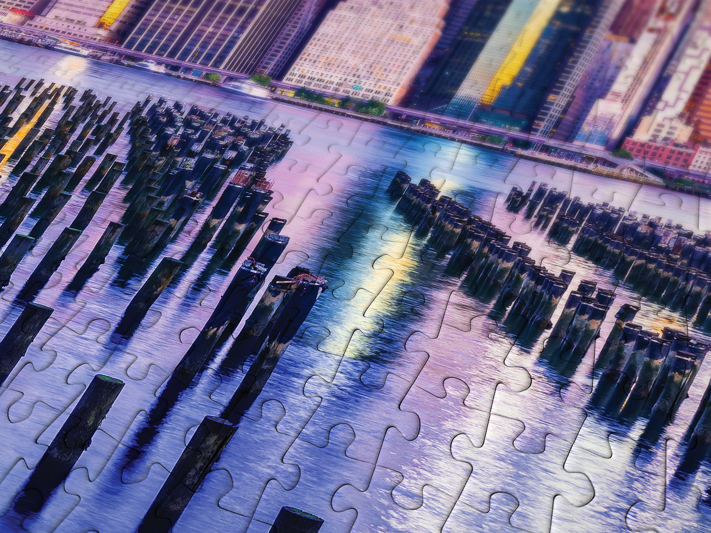 1000 Pieces Jigsaw Puzzle - Cloudy Sky Over Manhattan (1065)