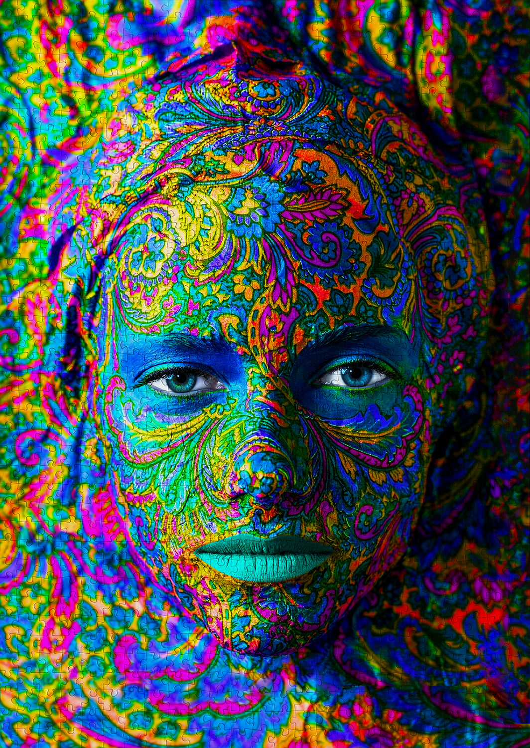 1000 Pieces Jigsaw Puzzle - Woman with Color Art Makeup (1224)