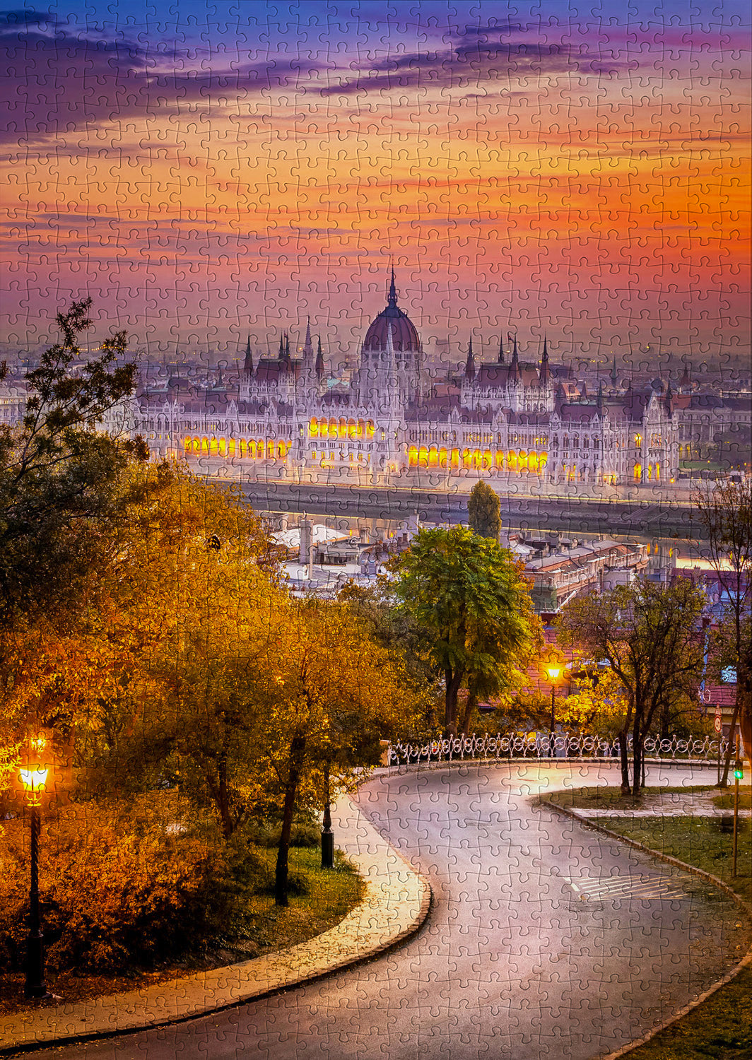 1000 Pieces Jigsaw Puzzle - Buda District with Hungarian Parliament (2115)
